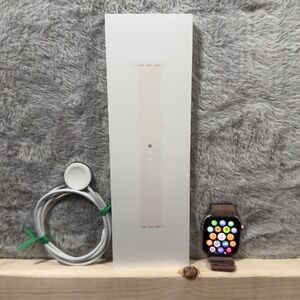Apple Watch Series 10 46mm Rose Gold Aluminum GPS Milanese Loop 100% Battery